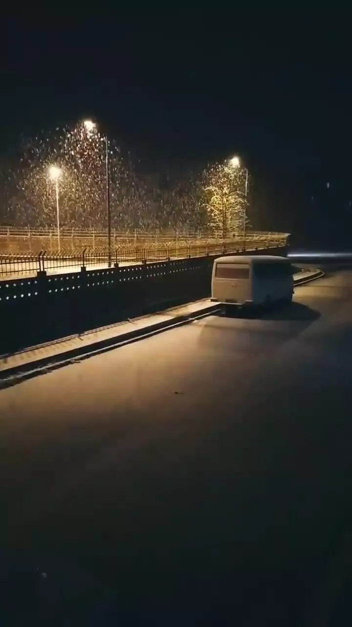 بارش نخستین برف زمستانی در رشت