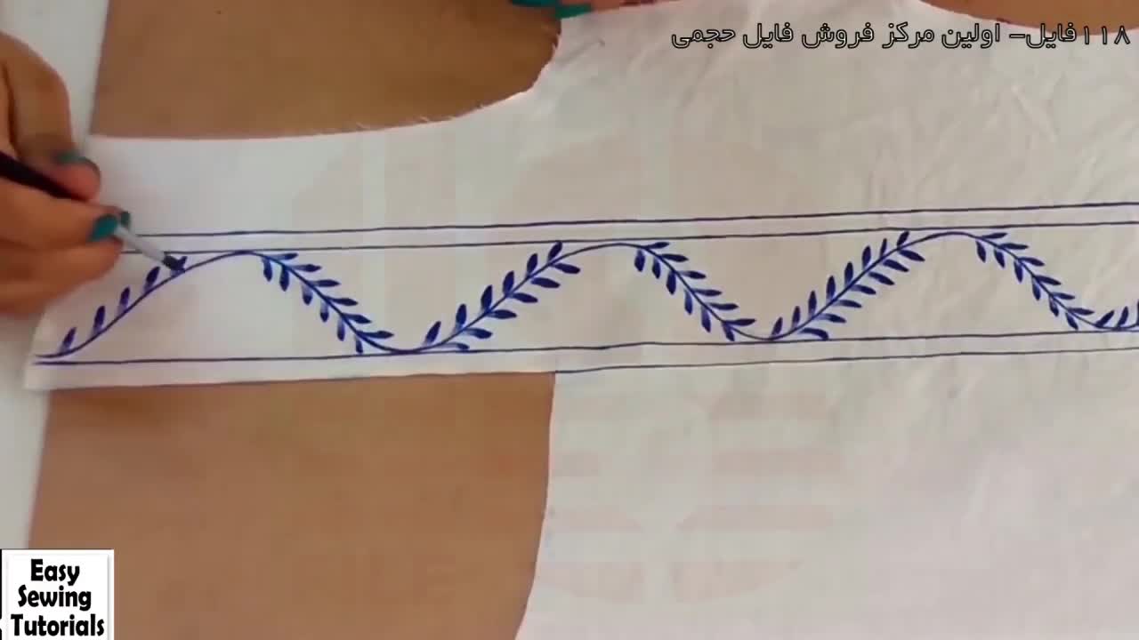 نقاشی روی پارچه-انواع رنگ پارچه-طراحی سنتی روی لباس