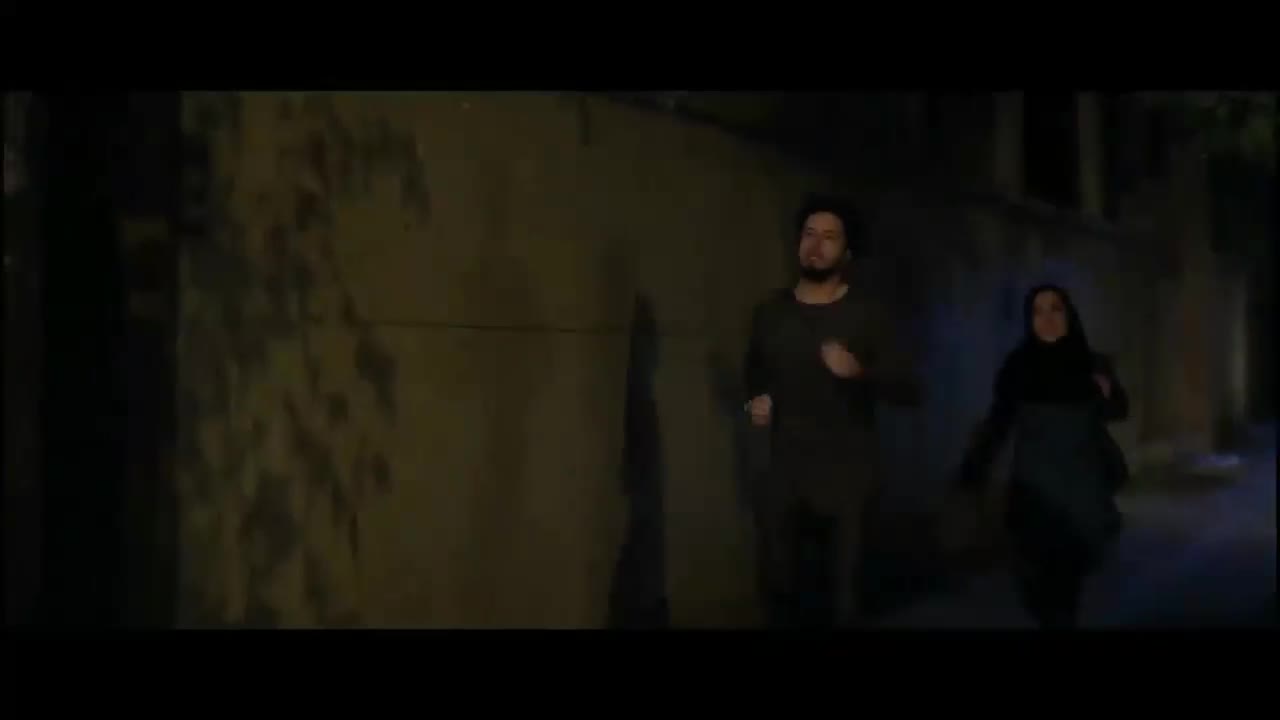 فیلم سینمایی عطر داغ | Hot Scent | دانلود رایگان عطر داغ | عطر داغ