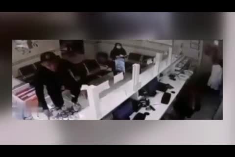 قمه کشی در اصفهان به خاطر داروی بدون نسخه !