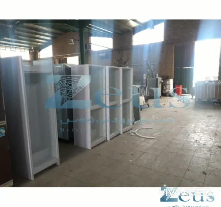 یخچال نوشابه تولید شده در صنایع برودتی زئوس