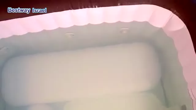 جکوزی آماده