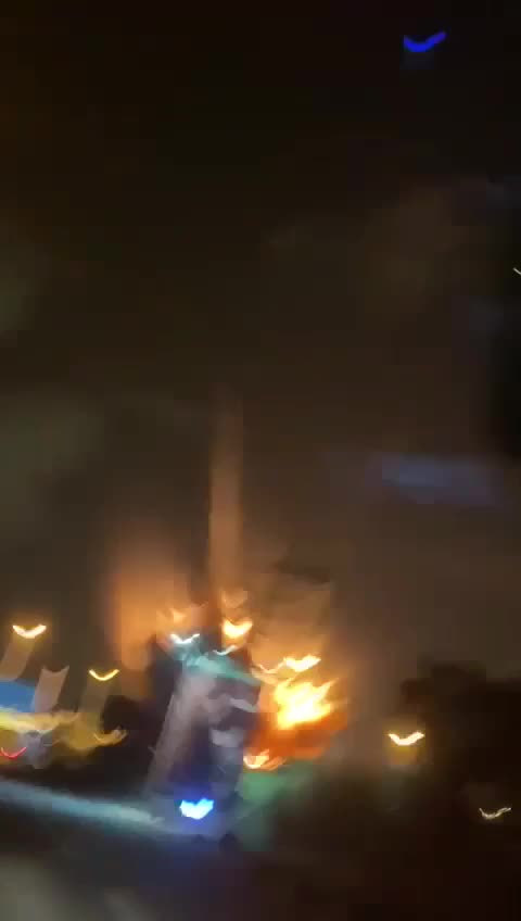   برخورد یک موشک بالستیک سپاه از فاصله نزدیک در کنار رانندگان