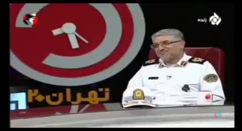   خنده‌های تلخ رئیس پلیس راهور و مجری تلویزیون به ماجرای کیفیت خودروهای داخلی
