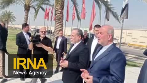   ادای احترام عراقچی به فرماندهان مقاومت