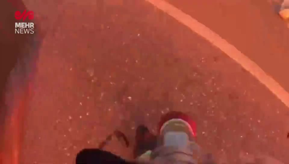   فرار معجزه‌آسای آتش‌نشانان از انفجار بزرگ پمپ بنزین در چچن روسیه