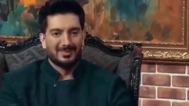   گلایه علی اوجی از همسرش نرگس محمدی؛ 4 ساله یک چایی دستم نداده!