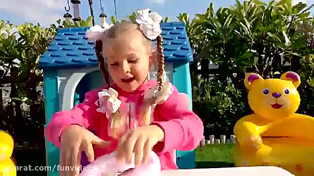 برنامه کودک دیانا و روما : اسلایم بازی