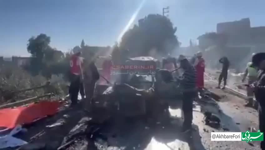   تصاویری از خودروی حامل پزشک ایرانی که توسط اسرائیل در لبنان مورد اصابت قرار گرفت