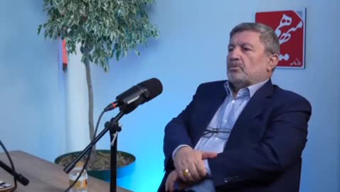   الیاس حضرتی: فعلا هیچ خبری راجع‌ به قیمت بنزین نیست