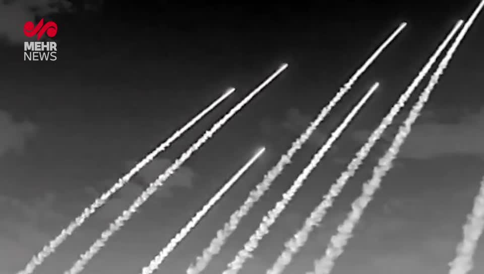   تصاویر پهپادهای دید در شب سپاه از عملیات موشکی ایران علیه اسرائیل