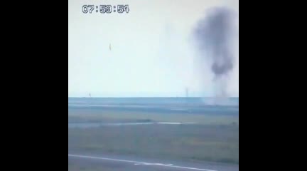   لحظه انفجار ناگهانی در فرودگاه ژاپن