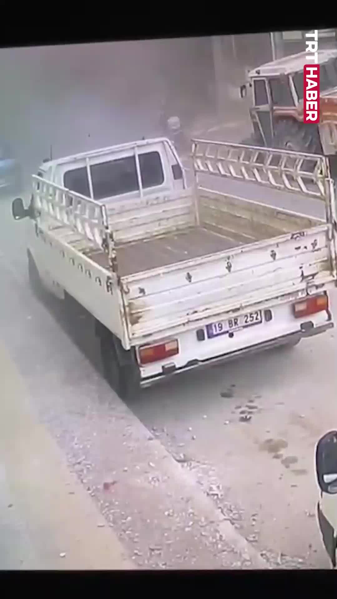   اولین تصاویر از لحظه انفجار گاز طبیعی در یک ساختمان در ترکیه