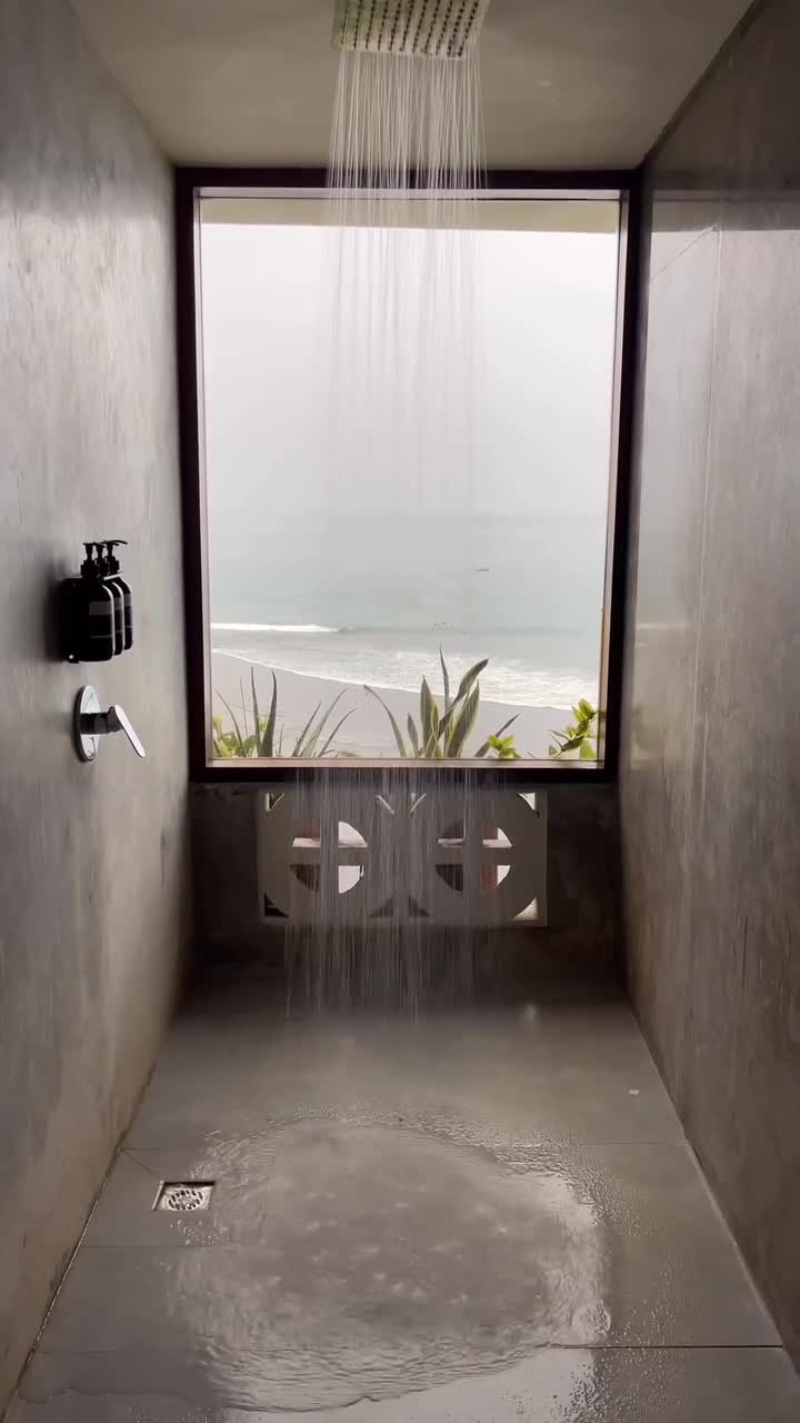 حمام رویایی