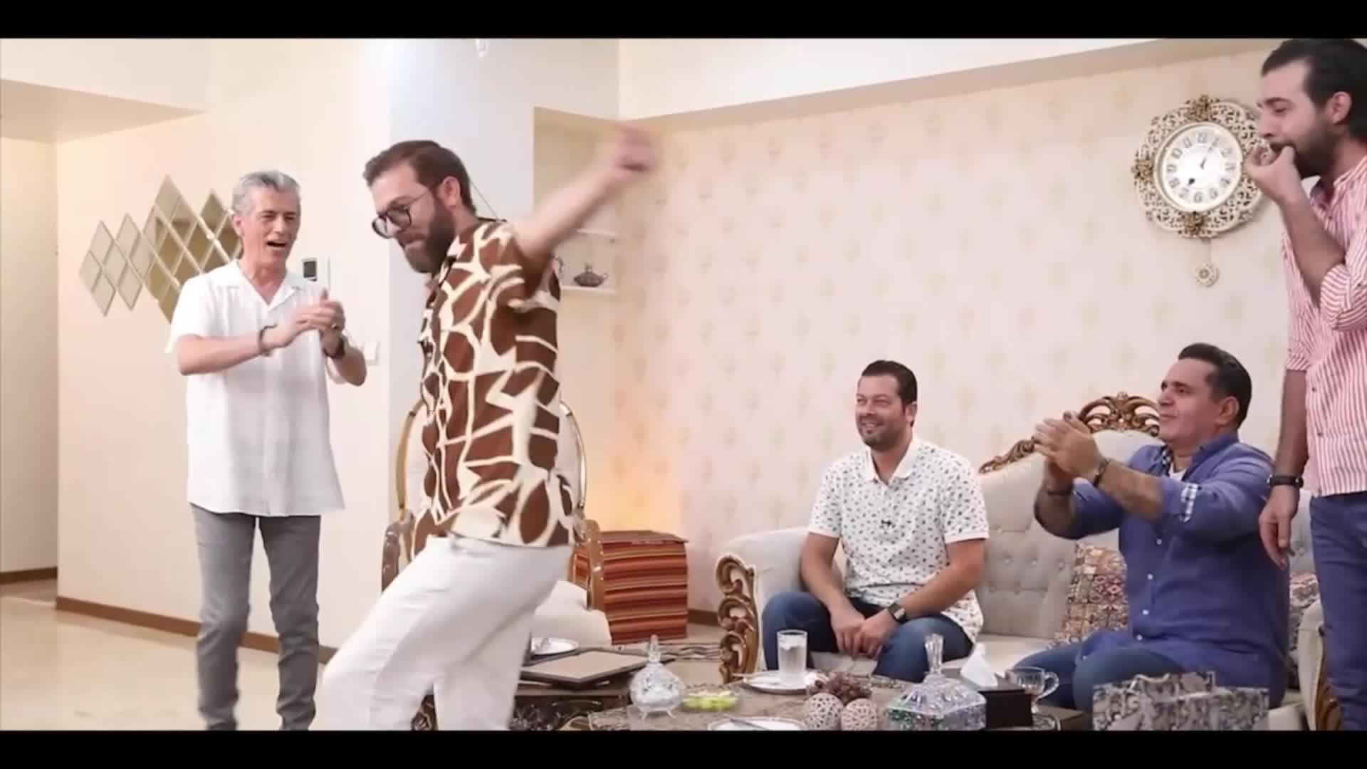 شام ایرانی قسمت سوم فصل دوم به میزبانی سیروس همتی و مهمان ویژه اش مجتبی شفیعی