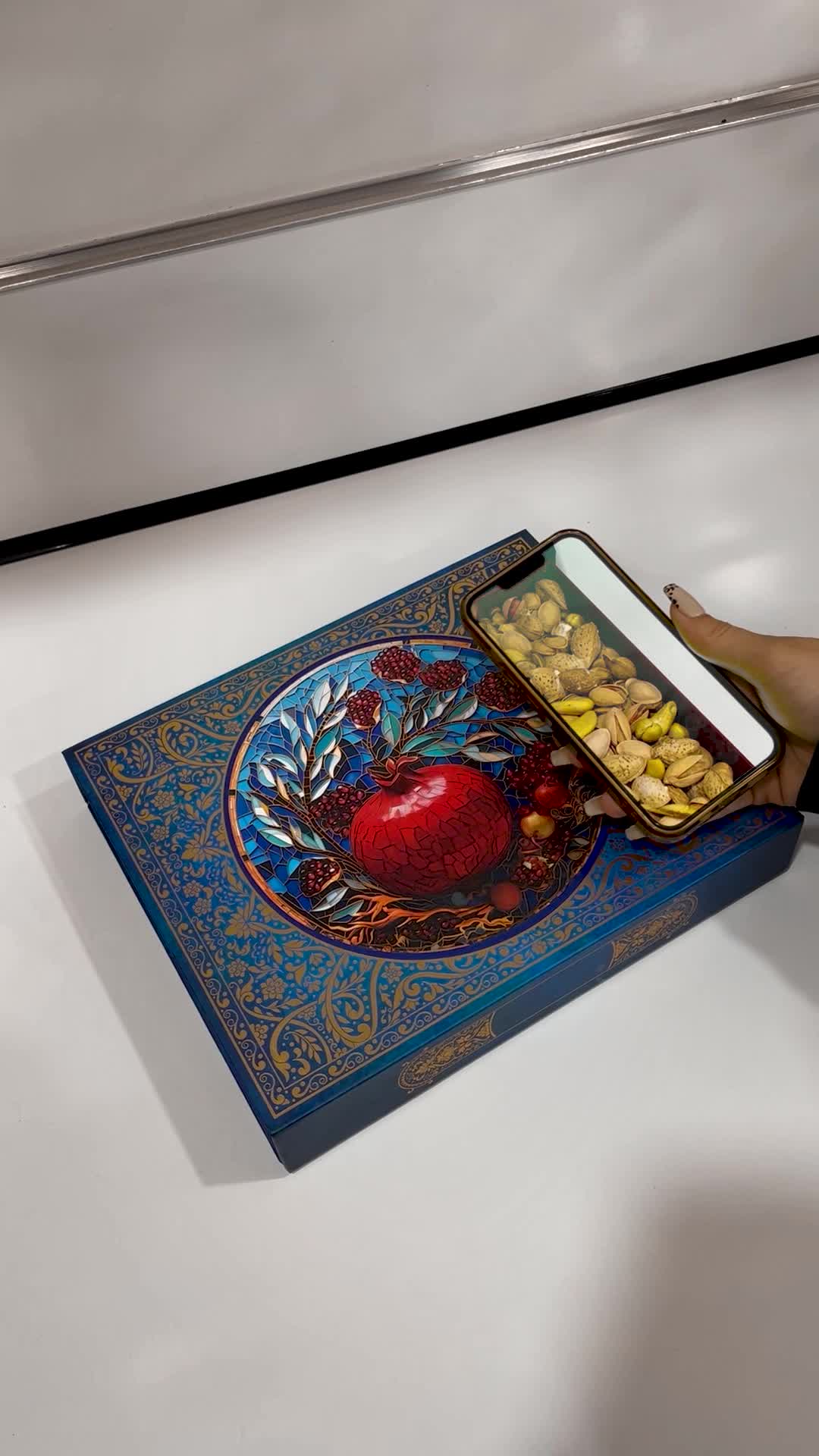 آجیل قنبری