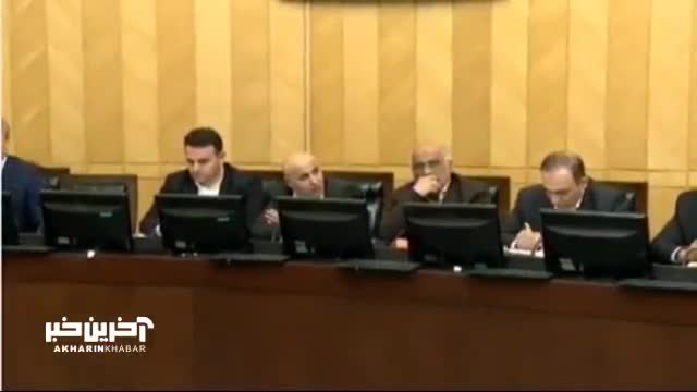   وزیر اقتصاد: اینکه انتظار دارند با وجود تورم ۴۰ درصدی، نرخ ارز ثابت باشد درست نیست