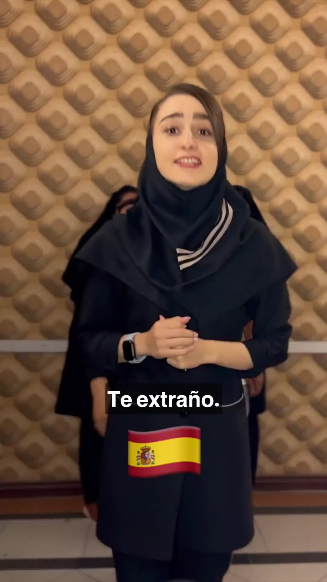 آموزشگاه چند زبانه - بهترین آموزشگاه زبان