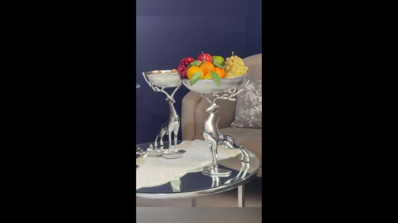 ظروف آلومینیومی برای یک پذیرایی خاص در کادویی ماهان گیفت :)