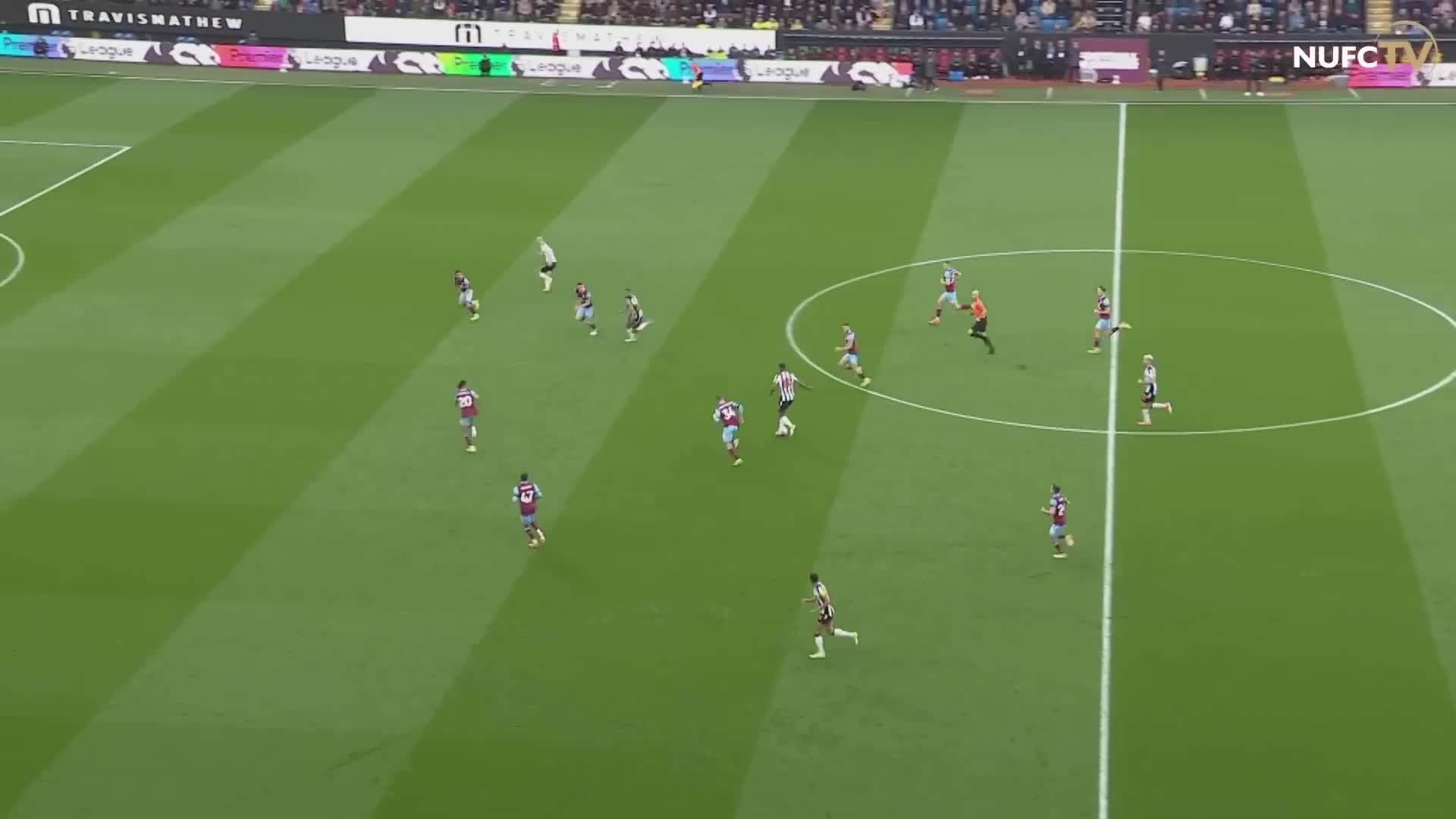 خلاصه بازی لیگ برتر انگلیس : برنلی 1-4 نیوکاسل یونایتد