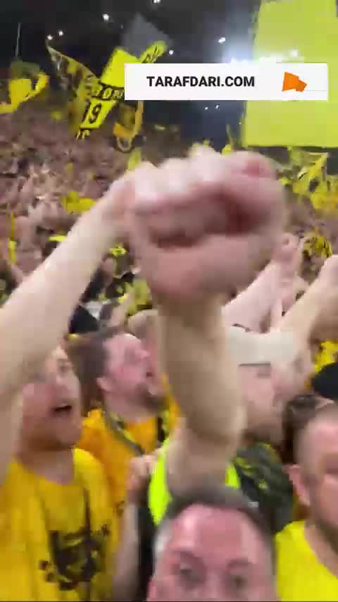 حضور جیمی کرگر بین هواداران دورتموند