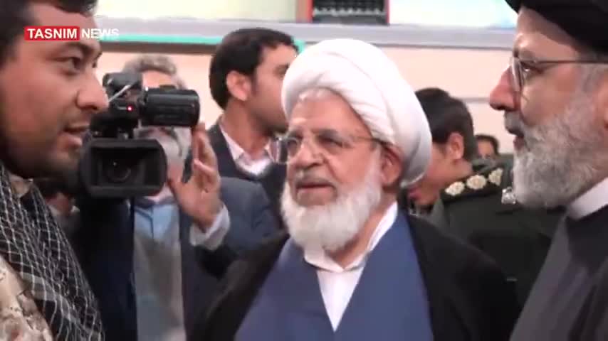 رجزخوانی رزمنده فاطمیون برای مستکبرین در حضور شهید رئیسی