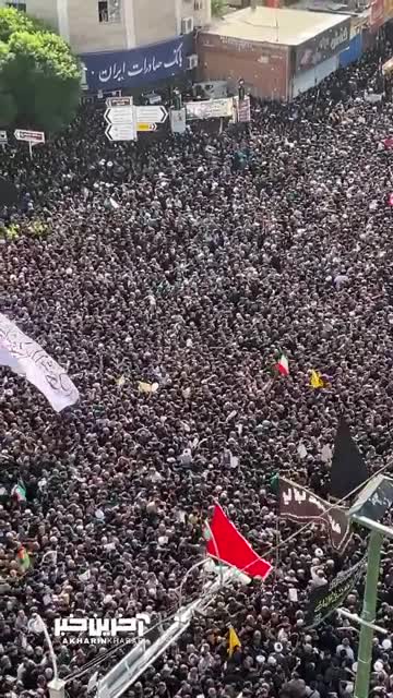 خیابان امام رضا پر از جمعیت شد