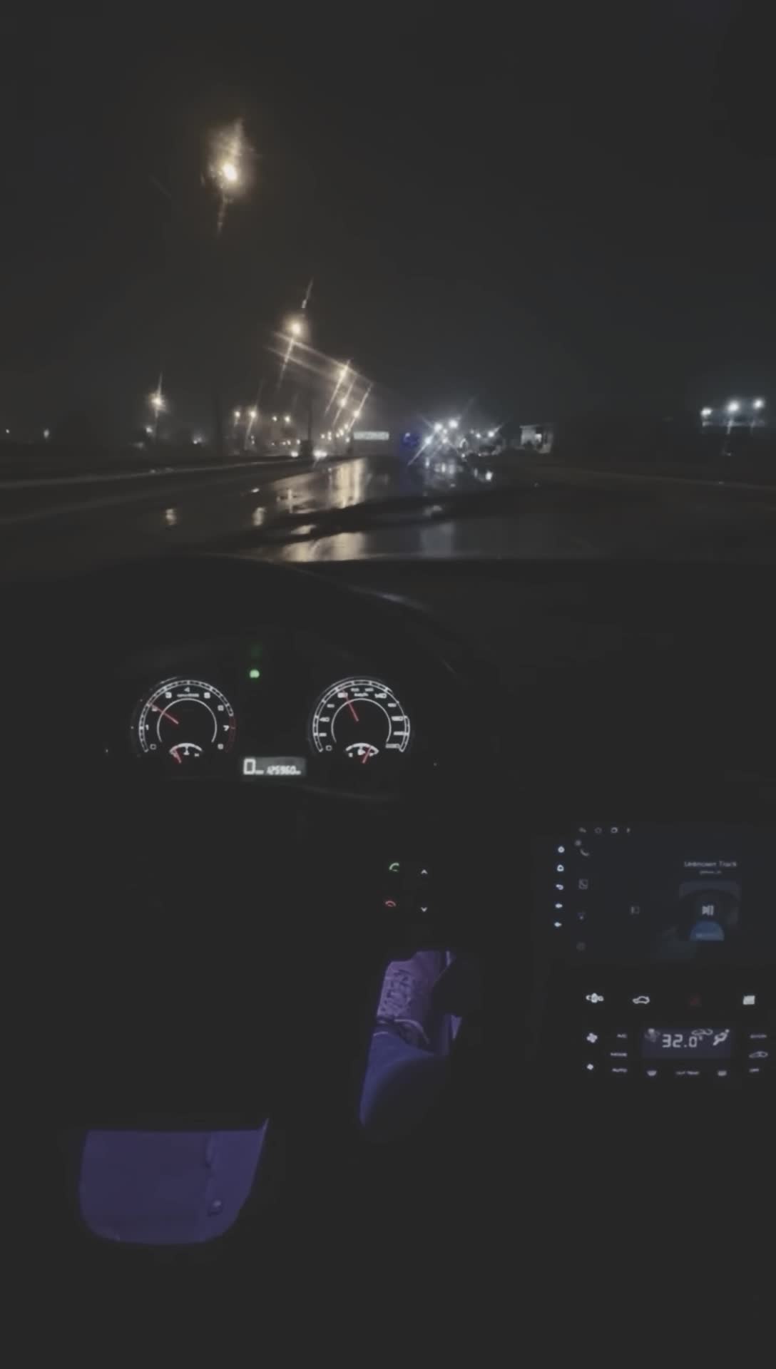 آهنگ تو یار دلنواز ی یه پارچه عشق و نازی