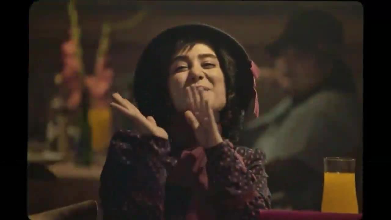 فیلم سینمایی فسیل با بازی بهرام افشاری - جوکر ۲ (اهنگ بی بی شکسته دل)