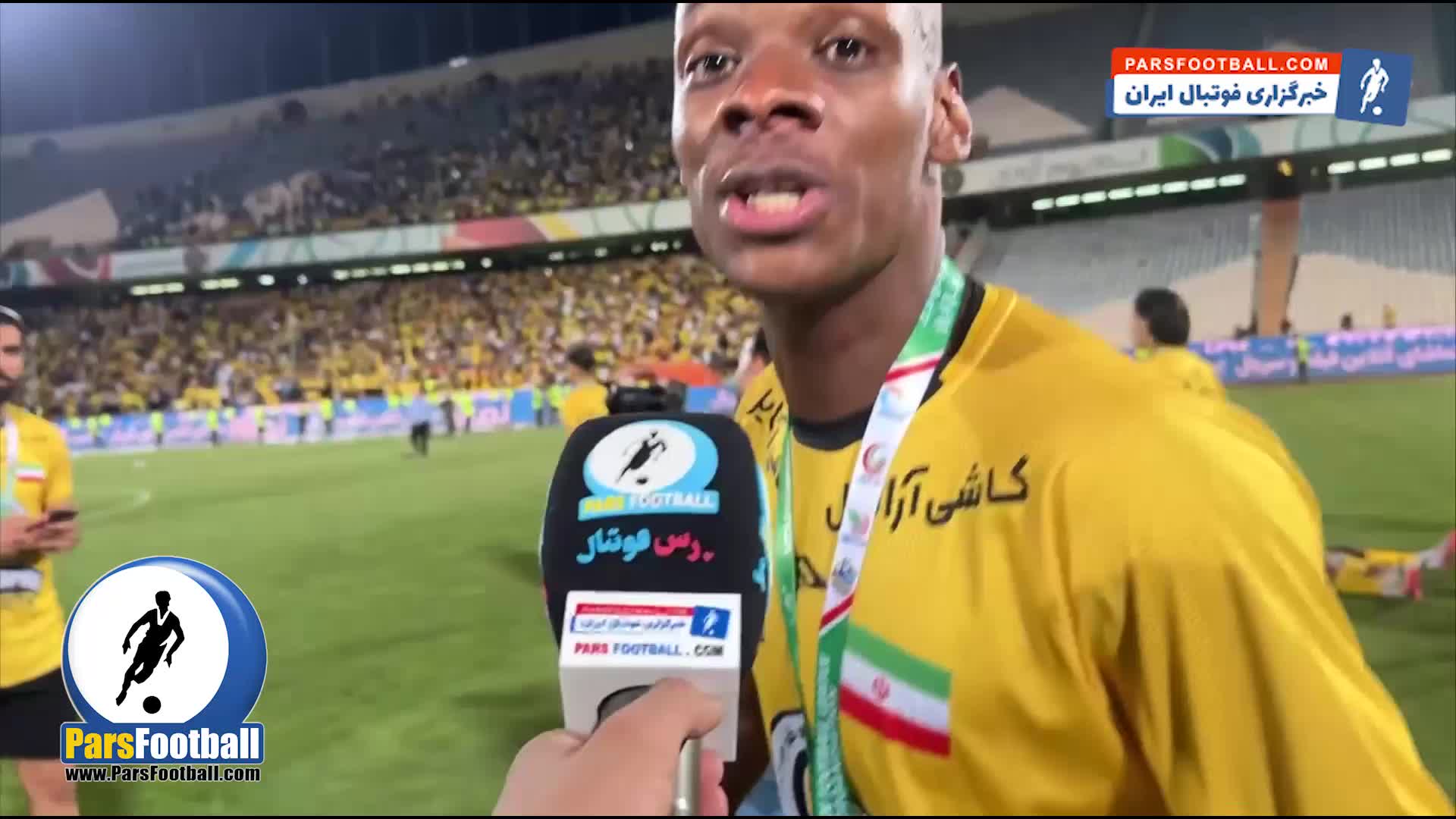 فارسی حرف زدن ستاره خارجی سپاهان پس از قهرمانی + سند