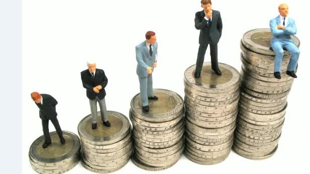 لاشخواری سیاسی در قدرت ها !!