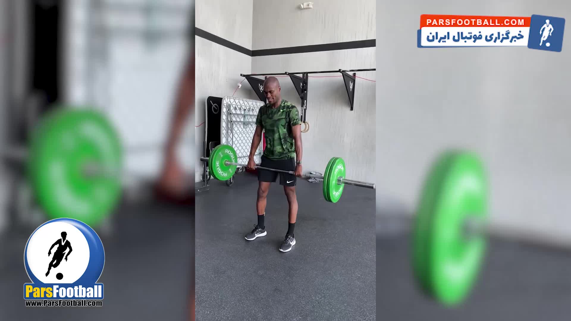 تمرینات بدنسازی عبدالکریم حسن در تعطیلات