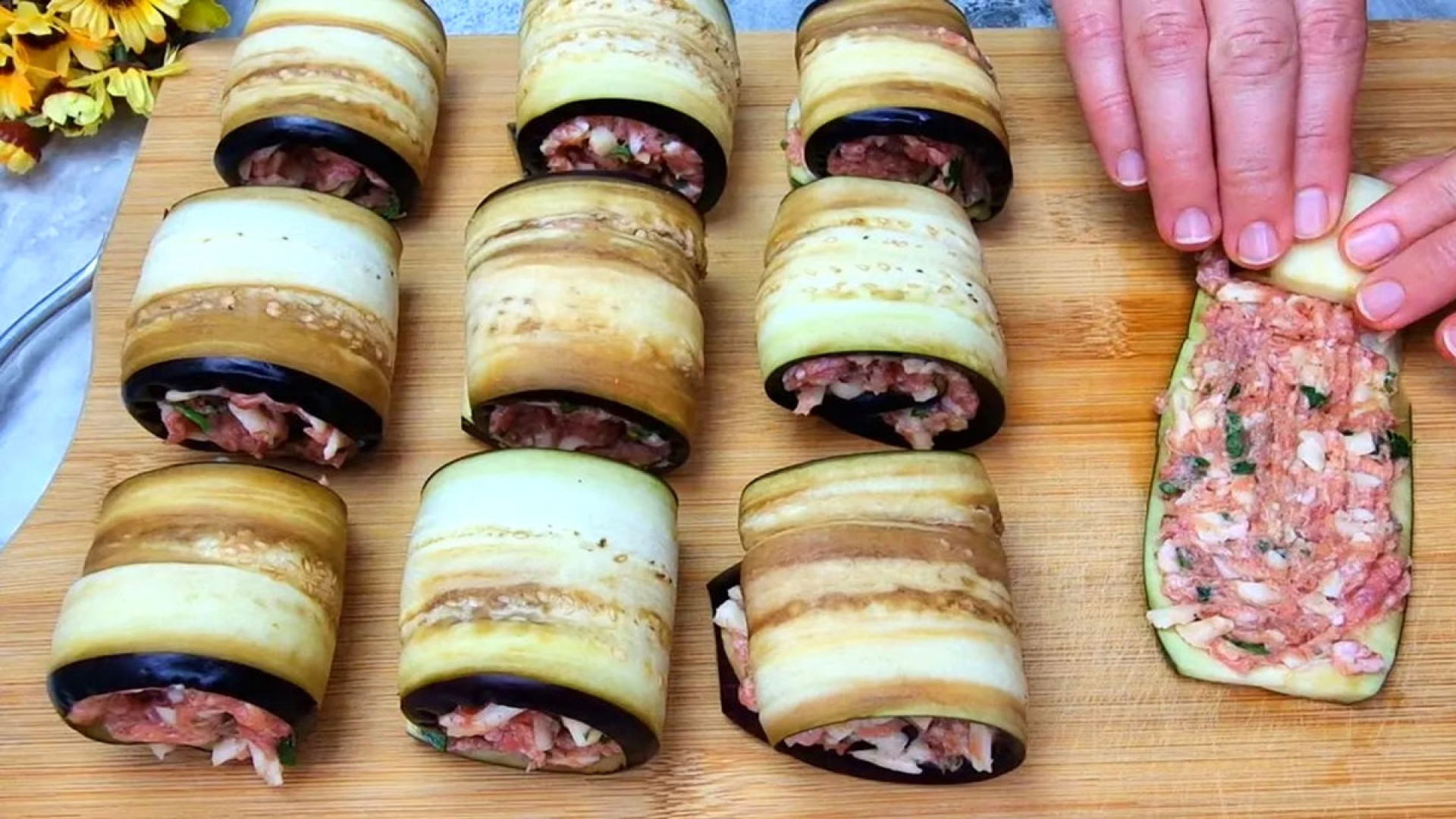 نحوه پخت یک غذای خوشمزه و آسان روسی با 2 بادمجان