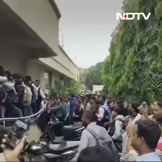 عجیب‌ترین صف مصاحبه شغلی در هند