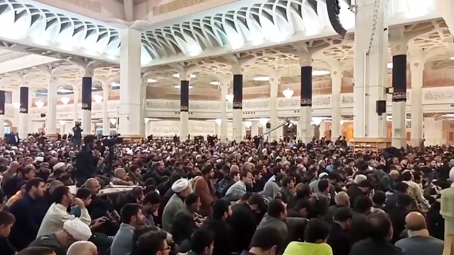 مداحی دلنشین حاج محمود کریمی در حرم حضرت معصومه (س)