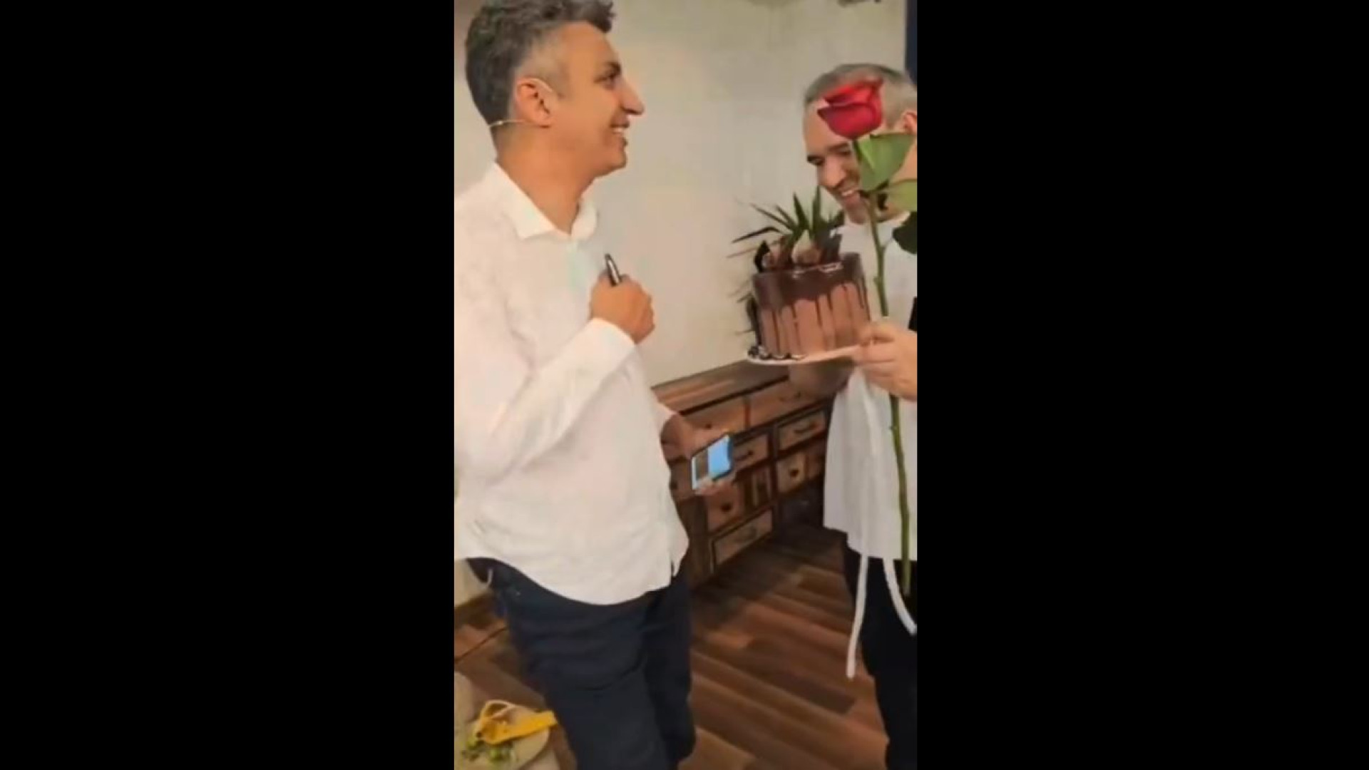 سورپرایز عوامل پشت صحنه برنامه فوتبال ۳۶۰ برای عادل فردوسی پور