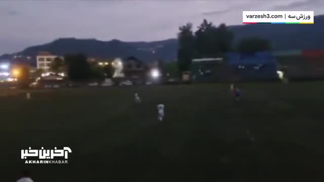 فوتبال در ورزشگاهی تاریک در لیگ دسته سه !