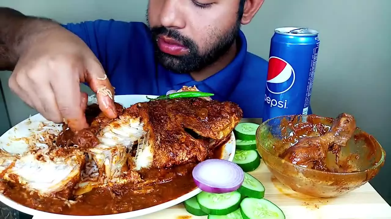 MUKBANG اسمر موکبانگ پاکستان