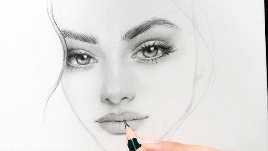 آموزش نقاشی سیاه قلم: صورت دختر