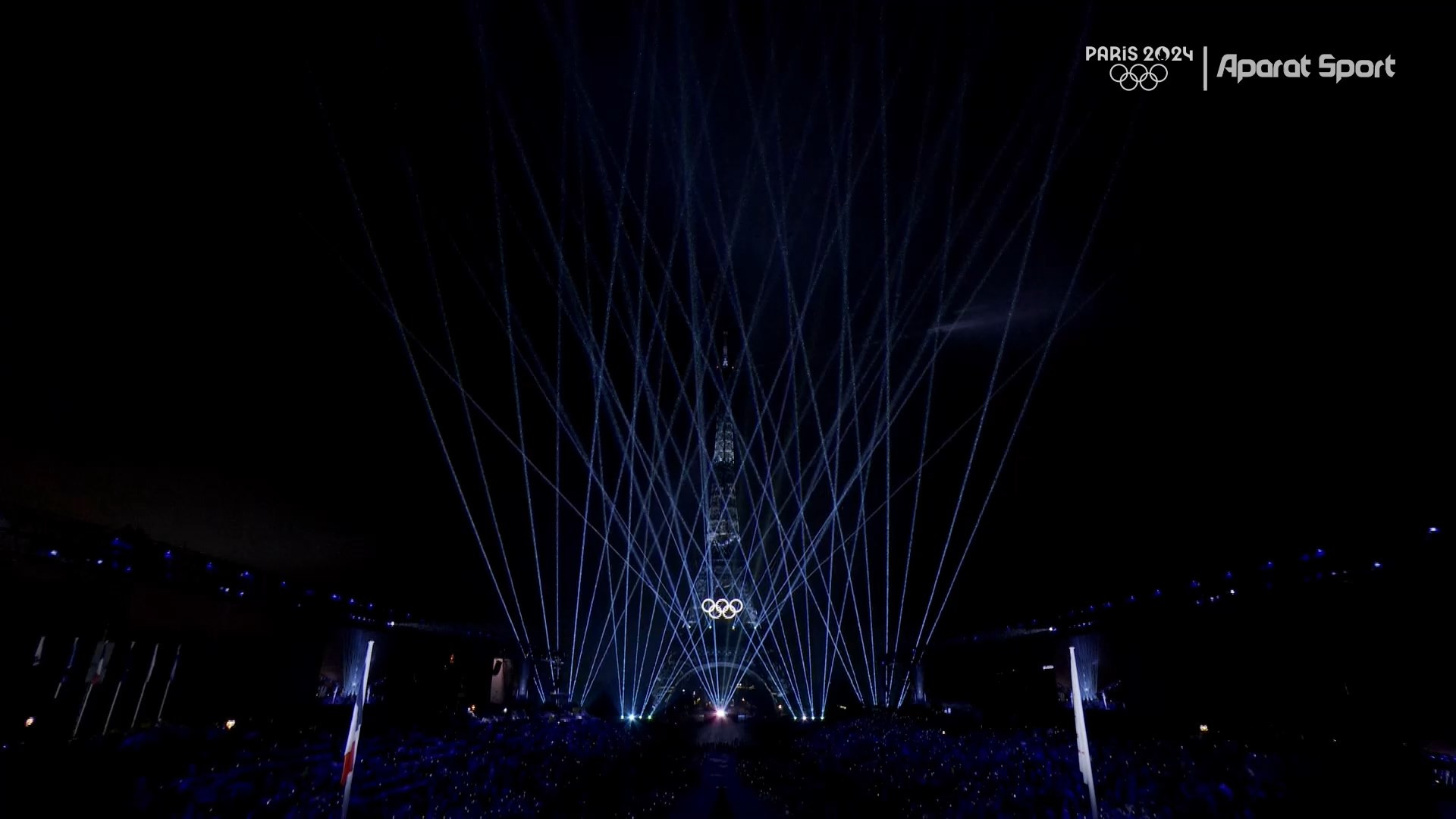 افتتاحیه المپیک 2024 پاریس با زیباترین نورپردازی در برج ایفل