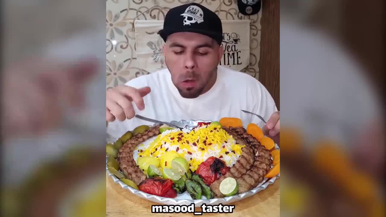 چلو کباب کوبیده اَعیونی موکبانگ غذای ایرانی