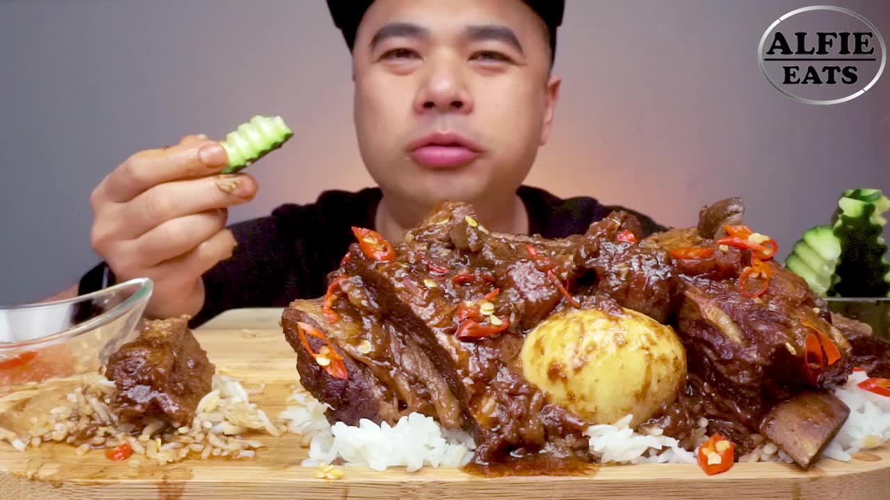 ویدیو جدید چالش غذایی موکبانگ فیلیپین 6