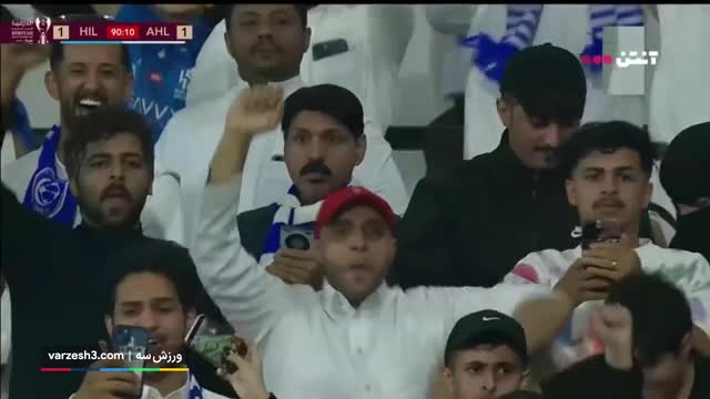 الکساندر میتروویچ گل اول الهلال به الاهلی را در دقیقه 3+90 به ثمر رساند