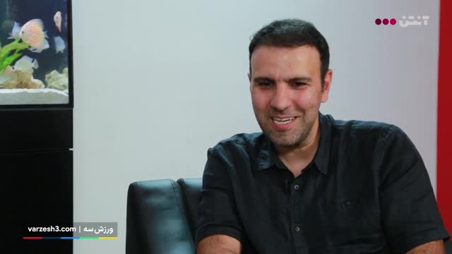 ویدیوی منتشر شده واکنش محسن خلیلی نسبت به استقلالی شدن رامین رضائیان