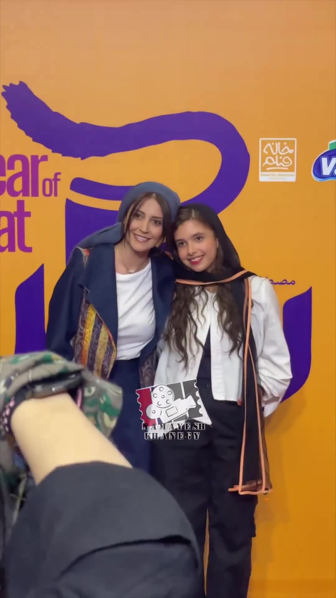 اکران خصوصی: نفس بازغی و شبنم قربانی