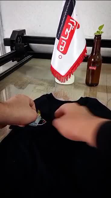 وای این تیشرت مشکی واقعا بی نظیره