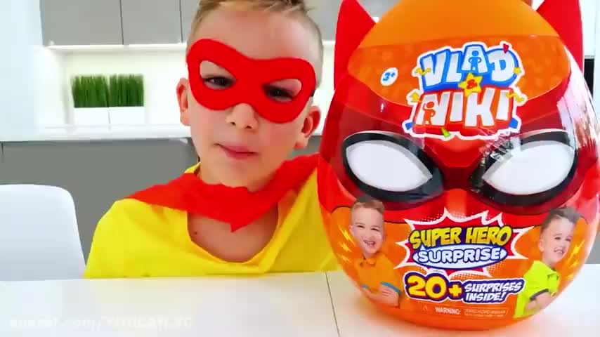 برنامه کودک ولاد و نیکی: بازی با اسباب بازی