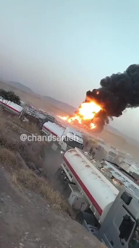   فرار ده‌ها کامیون از هراس آتش‌سوزی در مرز پرویزخان