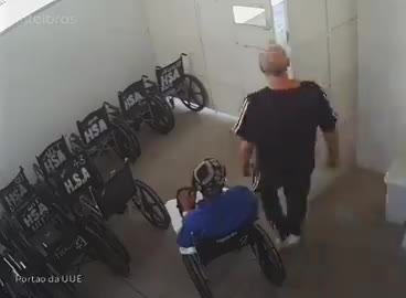   لحظه هولناک گلوله‌باران و قتل مرد ویلچرنشین در برزیل با همکاری دو عضو فاسد کادر پزشکان