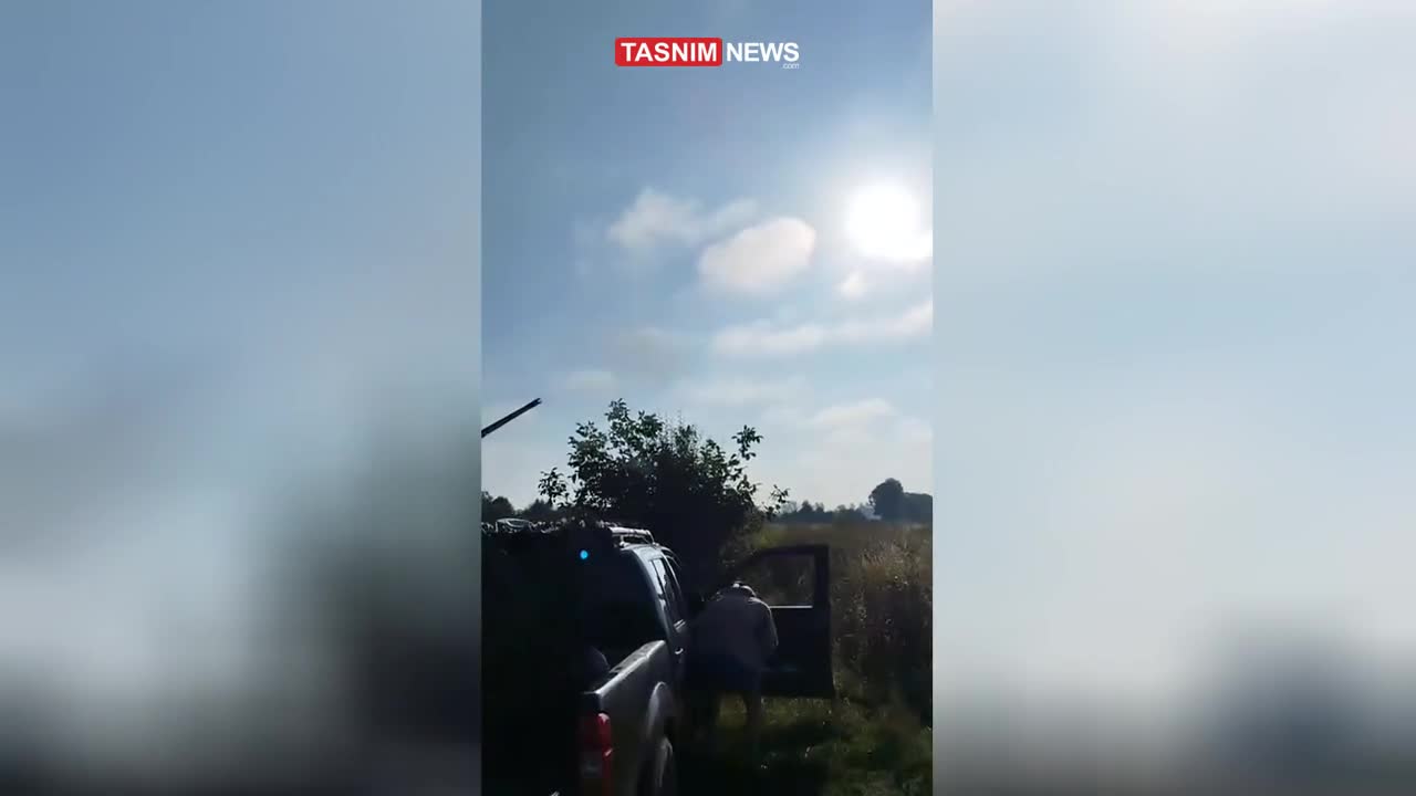   لحظه انهدام موشک کروز روسیه با مسلسل نیروهای ارتش اوکراین